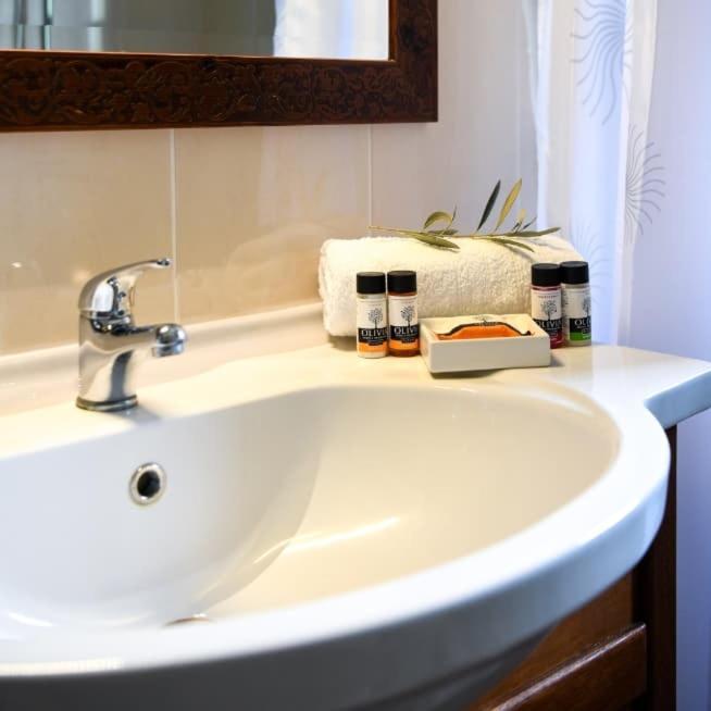 Kolios Anemi Superior Deluxe Suite מראה חיצוני תמונה